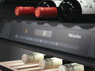 Фильтр Active AirClean с индикатором замены в винных шкафах Miele