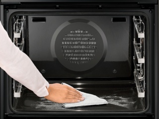Пиролитическая система очистки в духовках: очевидные преимущества
