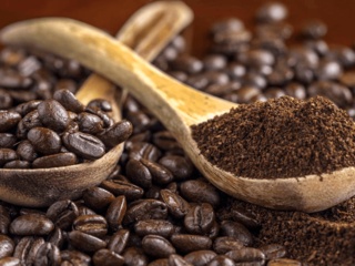 Как выгоднее покупать кофе? В зернах или молотый?