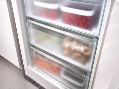 Холодильник Miele KFN 29162D edt/cs